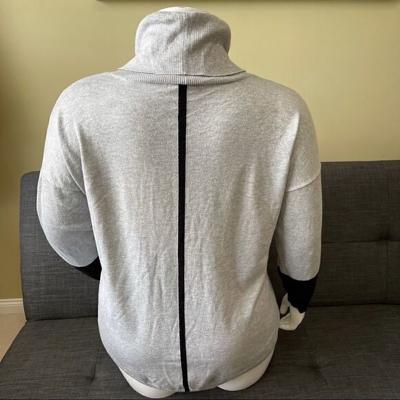 Grey Turtleneck Sweater with Black Cuffs - Picture 5 of 5
